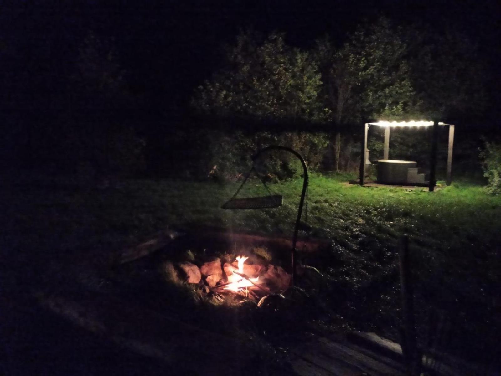 Między Olchami domek nad jeziorem. Noclegi całoroczne. Cisza, spokój. Barczewo Exterior foto